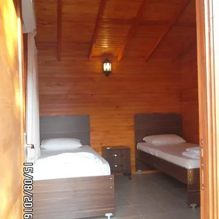 Guest house Kuruyanos Agac Evleri